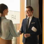 What to Expect at the Closing Table in Home Closings